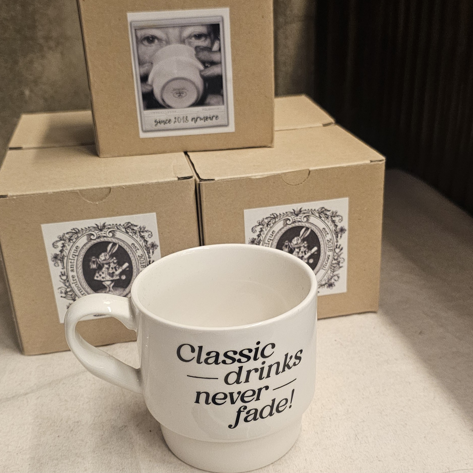 MouseRabbit 鼠兔咖啡廳ARMOIRE 衣櫥Classic馬克杯