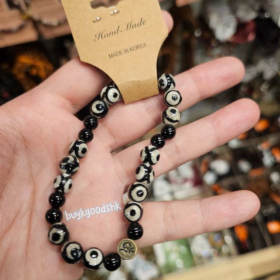 Bongeunsa_Blackwhite_3eyes_bracelet