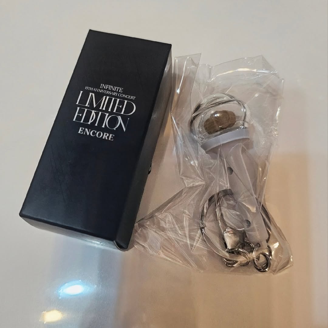 INFINITE - 官方小手燈