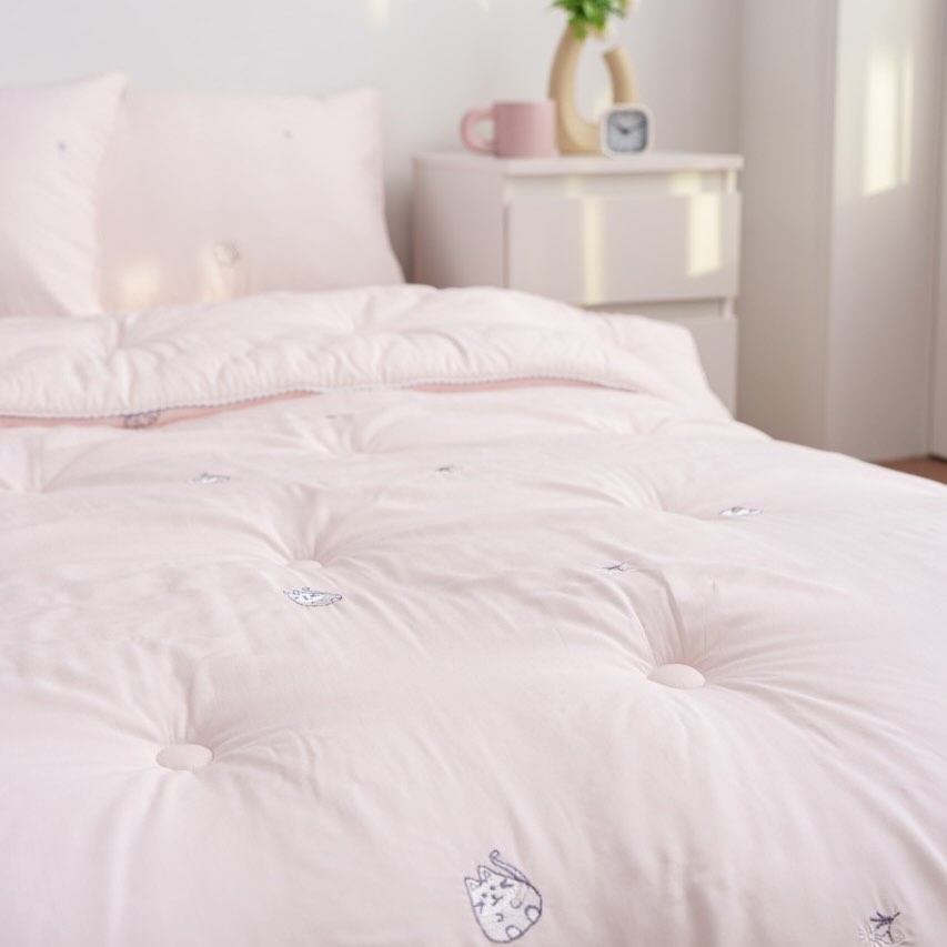 淺色貓貓四季被 (只有Single)