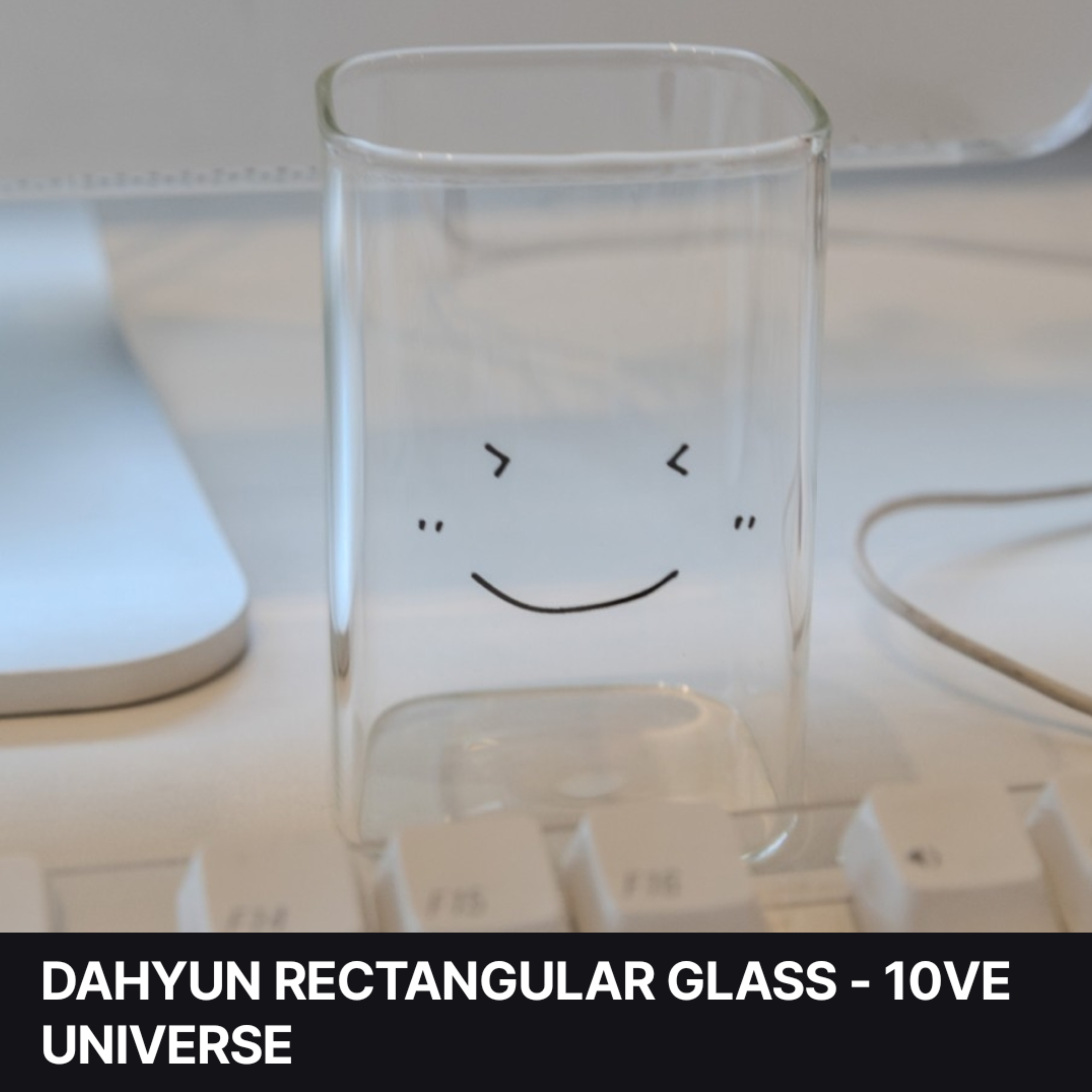 TWICE 《10VE UNIVERSE》官方周邊